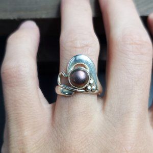 Size 7.75 Sterling Silver Abstract Design Genuine Pearl Ring